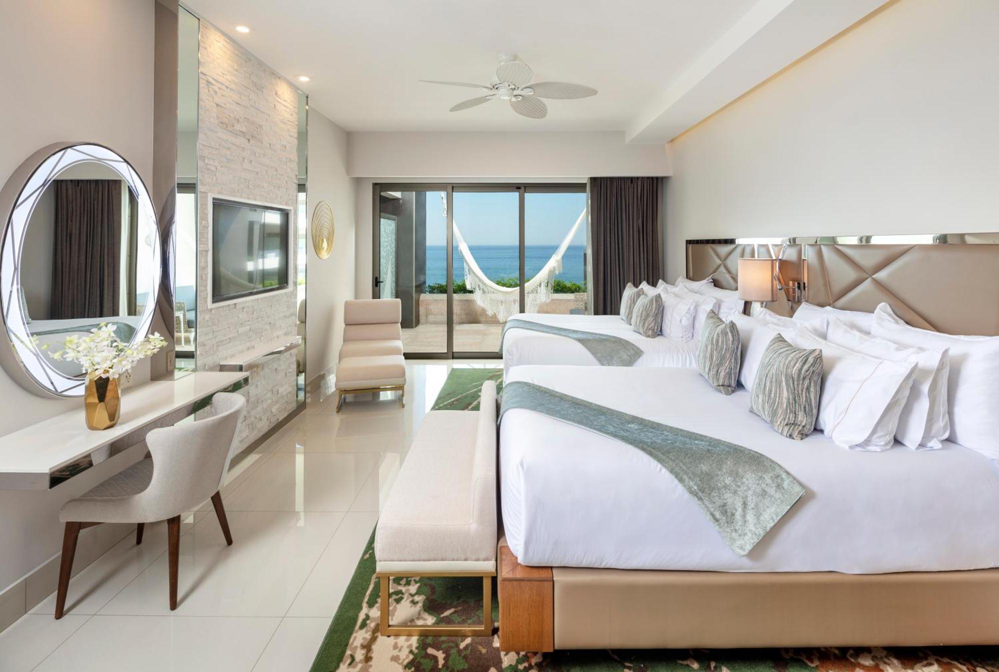 Two-Bedroom Ocean View 1 King Bed 2 Queen Beds